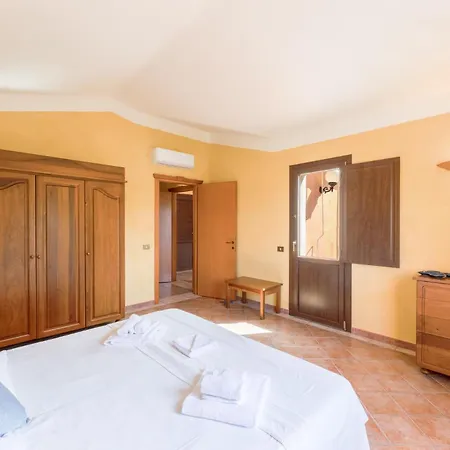 Baia Delle Palme 4 People Premium