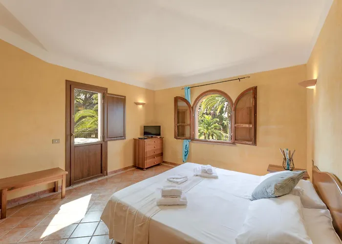 Апартаменты Baia Delle Palme 4 People Premium *